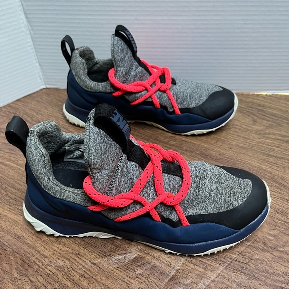 Nike City Loop Blue and Gray Neon Laces Sneakers Shoes Size 9.5 - Picture 3 of 13